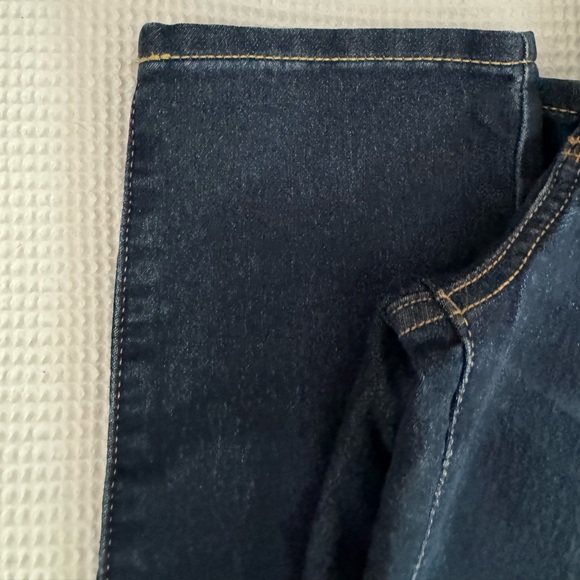 Gap regular stretch slim jeans, like new! - Picture 4 of 6